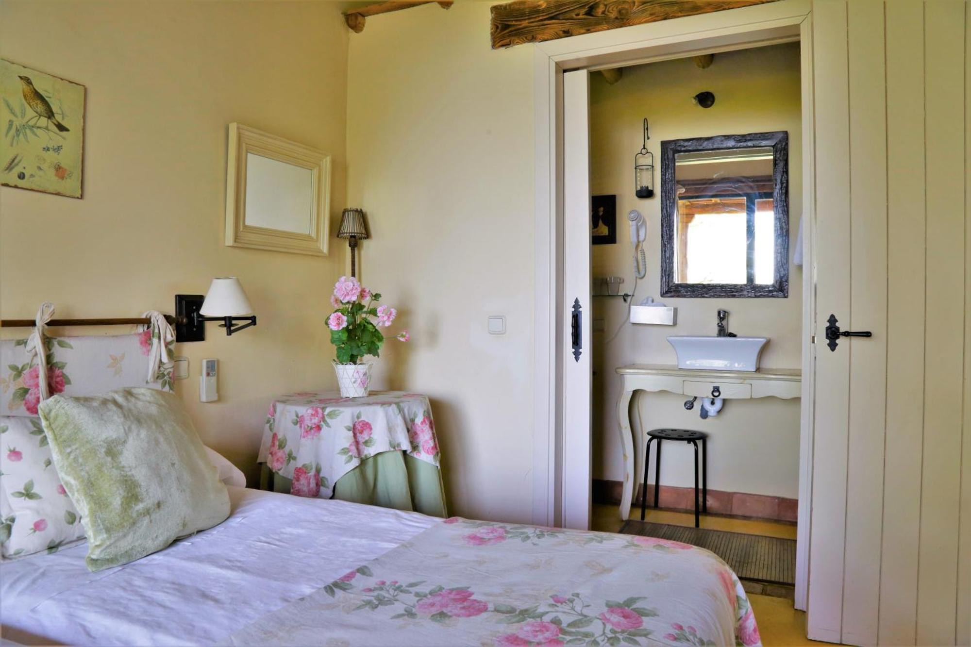 El Escondite De Pedro Malillo Candeleda Chambre photo